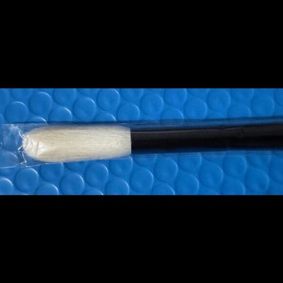 WAYNE GOSS The First Edition F5 Long Blusher Highlighter Brush New In Packaging - Picture 4 of 6